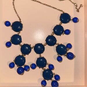 Elegant Blue Statement Necklace